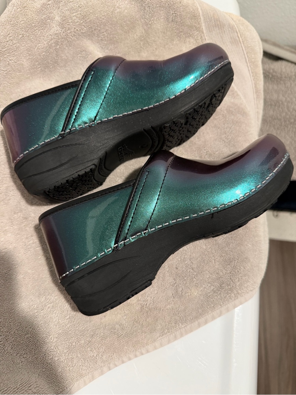 Dansko Women's Iridescent XP Pro 2.0 - Picture 4 of 7